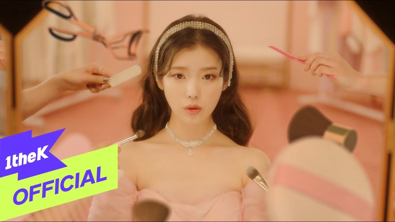 아이유 ‘Celebrity’ MV 후기 – 새벽에 듣다 울컥, 이 곡이 건네는 특별한 위로