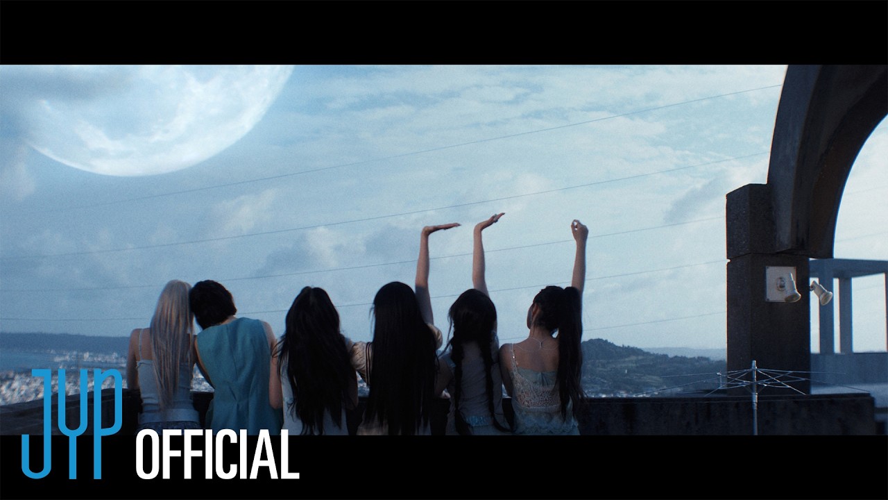 NMIXX(엔믹스) “Heavy Serenade” M/V 공식 뮤직비디오