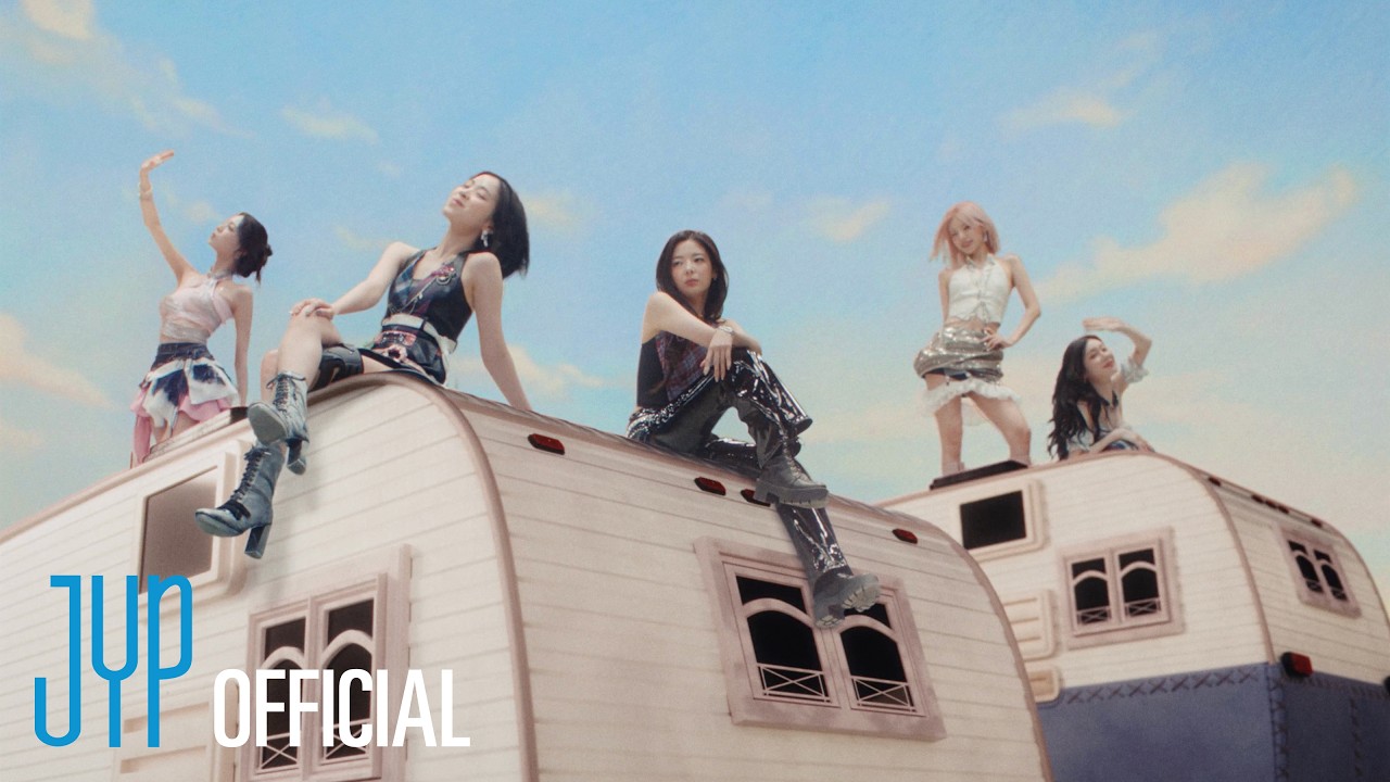 ITZY ‘Motto’ MV 리뷰: 자신감 충전에는 역시 믿지!