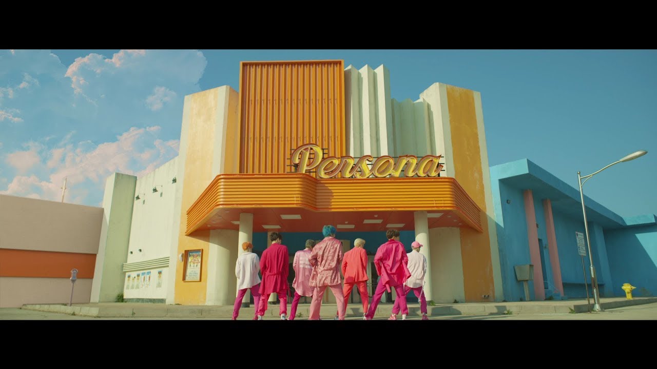 BTS ‘Boy With Luv’ MV 리뷰: 밝은 에너지가 필요한 당신에게